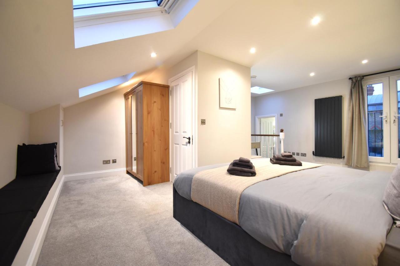 Stunning 3 Bed Apartment London Eksteriør billede