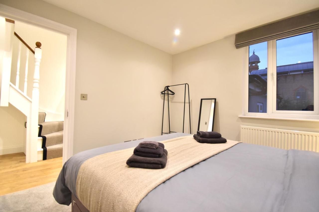 Stunning 3 Bed Apartment London Eksteriør billede